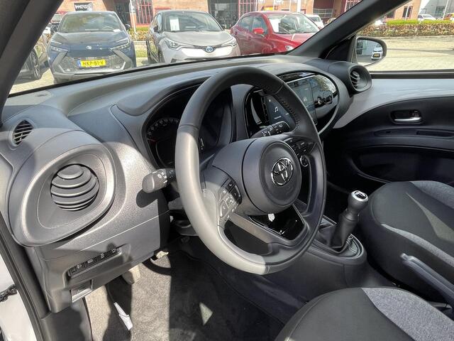 Toyota AYGO X 1.0 VVT-i MT Play Stoelverwarming