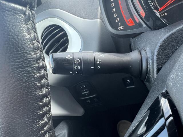Toyota AYGO 1.0 VVT-i x-play | BTW-auto | Apple Carplay & Android Auto | Achteruitrijcamera