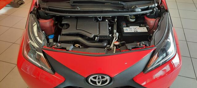 Toyota AYGO 1.0 VVT-i x-fun