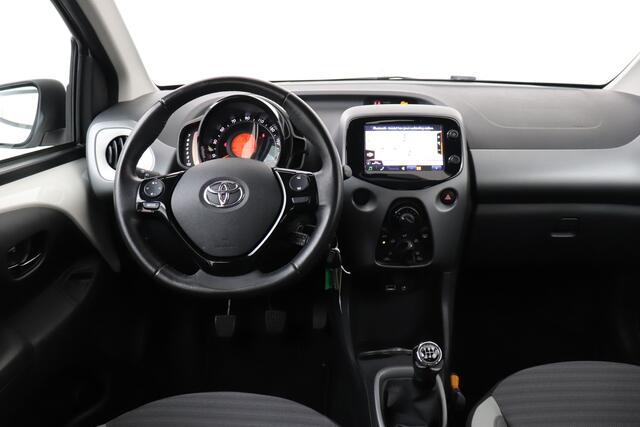 Toyota AYGO 1.0 VVT-i x-play Navi Camera Apple Carplay/ Android auto