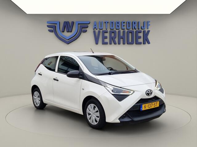 Toyota AYGO 1.0 VVT-i 5-Drs X-Fun Airco - NL Auto - Lage Kmstand!