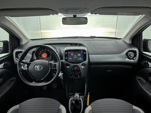 Toyota AYGO 1.0 VVT-i x-play | Apple Carplay / Android Auto | Camera | Airco | Nederlandse Auto | Dealer Onderhouden |