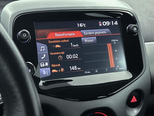 Toyota AYGO 1.0 VVT-i x-play | Apple Carplay / Android Auto | Camera | Airco | Nederlandse Auto | Dealer Onderhouden |