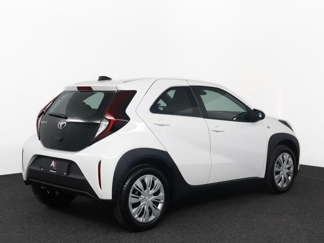 Toyota AYGO X 1.0 VVT-i S-CVT Play | Apple carplay & Android auto | Cruise control | Parkeer camera |