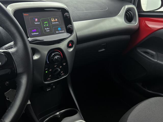 Toyota AYGO 1.0 VVT-i x-play | Automaat |