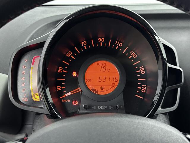 Toyota AYGO 1.0 VVT-i x-nav