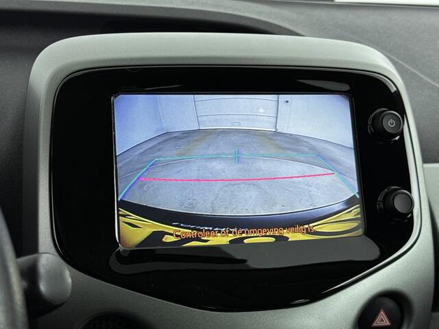 Toyota AYGO 1.0 VVT-i x-nav