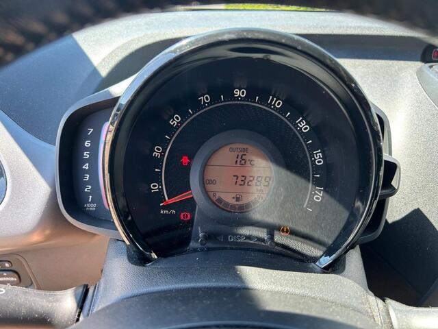 Toyota AYGO 1.0 VVT-I X-PLAY