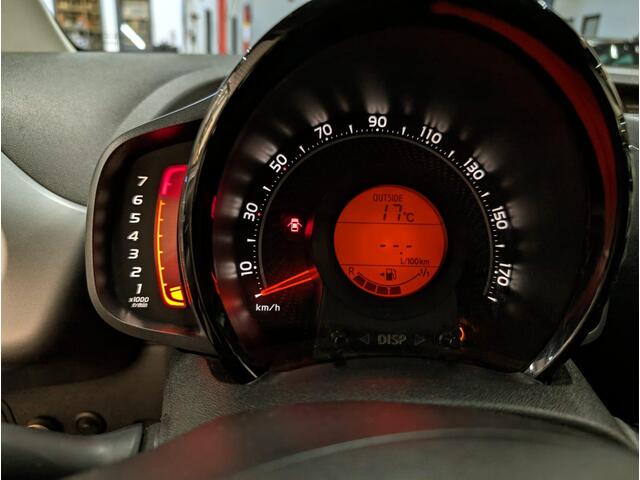 Toyota AYGO 1.0 VVT-i x-play All-in prijs!
