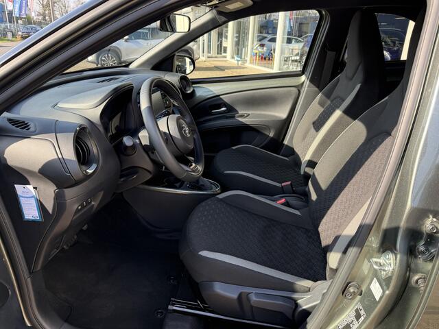 Toyota AYGO X 1.0 VVT-i S-CVT first | Automaat | LED | Apple Carplay | Camera | Adapt Cruise | Airco | Stoelverwarming