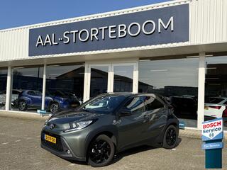 toyota-aygo-x-1.0-vvt-i-s-cvt-first