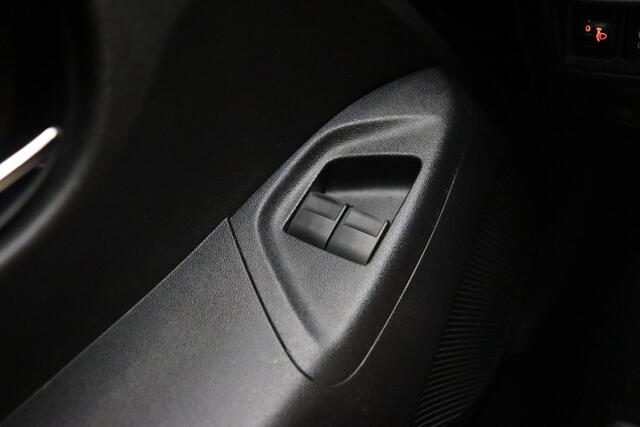 Toyota AYGO 1.0 VVT-i x-play | Achteruitrijcamera | Groot scherm | Airconditioning | Apple Carplay/Android Auto
