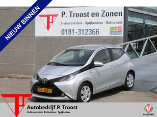 toyota-aygo-1.0-vvt-i-x-play-airco-