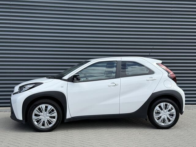 Toyota AYGO X 1.0 VVT-i MT Play Camera/Apple/Stoelwarm/Keyless