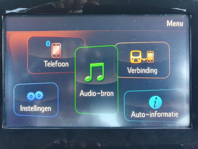 Toyota AYGO 1.0 VVT-i x-play AIRCO/CARPLAY/CAMERA