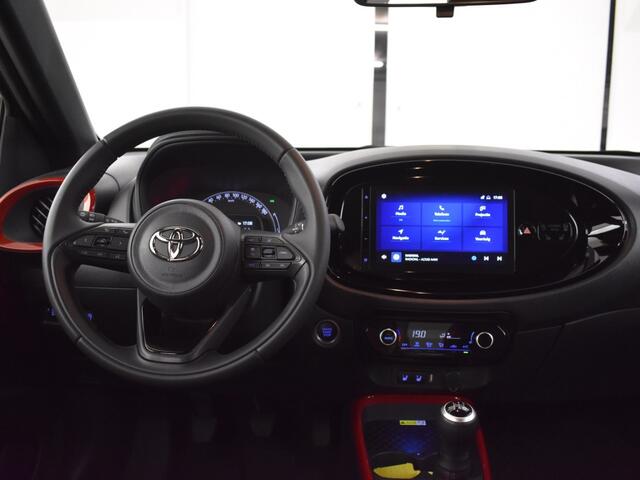 Toyota AYGO 1.0 VVT-i MT Pulse Bi-Tone | Parkeersensoren V+A | Stoelverwarmi