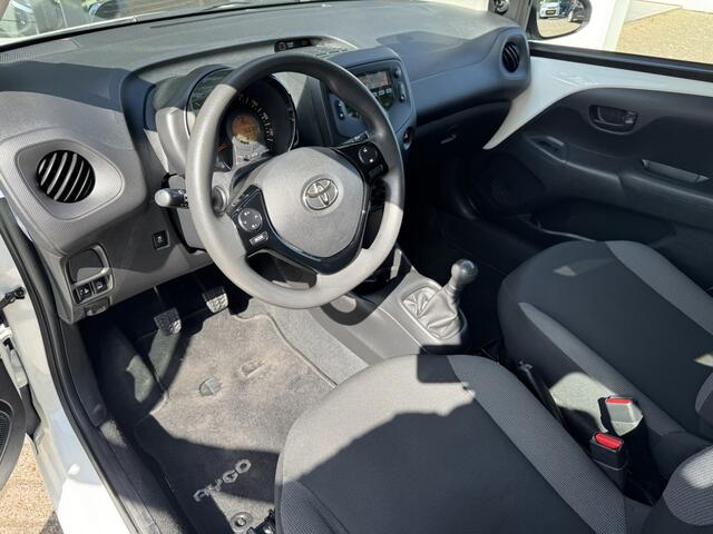 Toyota AYGO 1.0 VVT-i x-fun*Airco*