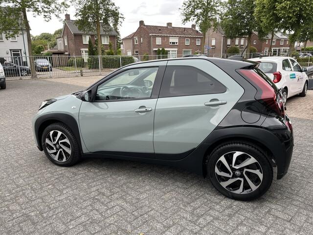 Toyota AYGO 1.0 VVT-i S-CVT Pulse | Navi | Camera | Parkeersensoren V+A