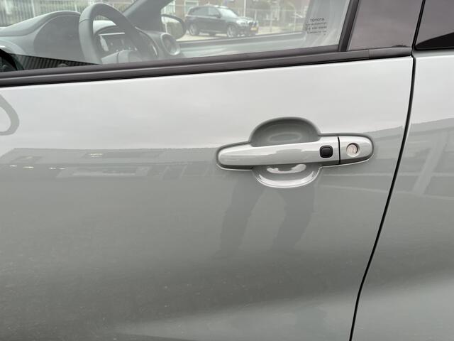 Toyota AYGO 1.0 VVT-i S-CVT Pulse | Navi | Camera | Parkeersensoren V+A