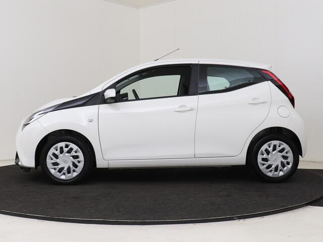 Toyota AYGO 1.0 VVT-i x-play I Apple Carplay/Android Auto I Airco I 5 Deurs I Zuinig I Elektrische ramen voor I