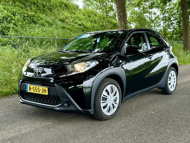 Toyota AYGO X 1.0 VVT-i MT Play | 7700 KM | Apple carplay | Android auto | Nederlandse auto!
