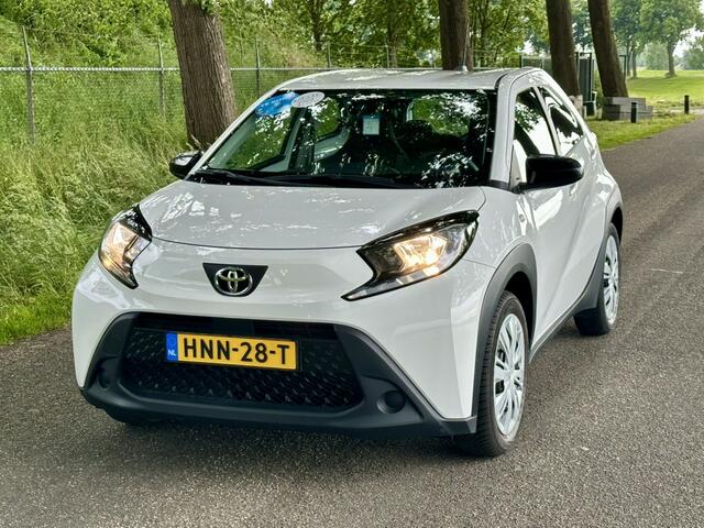 Toyota AYGO X 1.0 VVT-i MT Play | 9100 KM | Airco | Apple carplay | Android auto