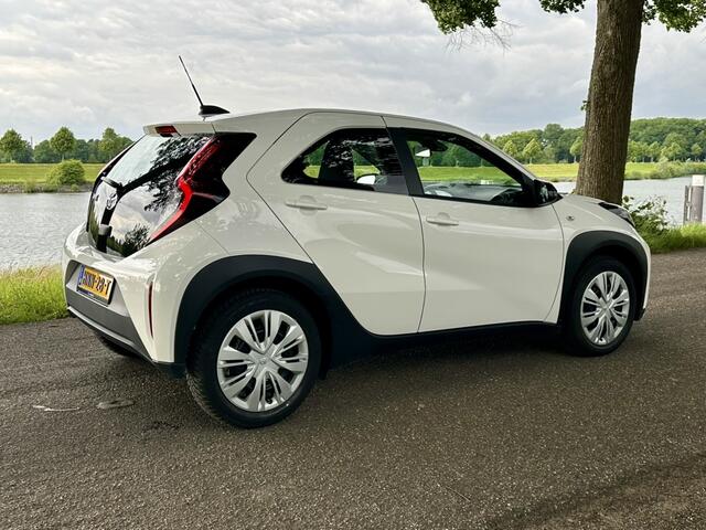 Toyota AYGO X 1.0 VVT-i MT Play | 9100 KM | Airco | Apple carplay | Android auto