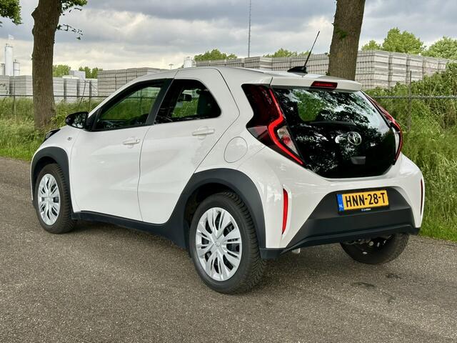 Toyota AYGO X 1.0 VVT-i MT Play | 9100 KM | Airco | Apple carplay | Android auto