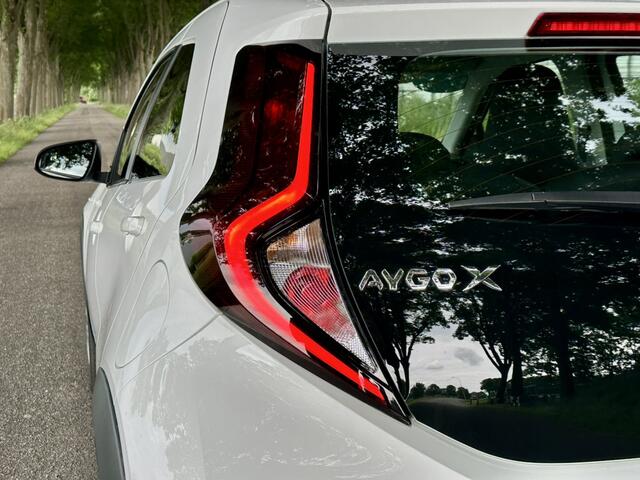 Toyota AYGO X 1.0 VVT-i MT Play | 9100 KM | Airco | Apple carplay | Android auto