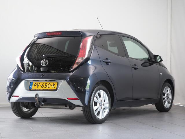 Toyota AYGO 1.0 VVT-i x-joy | Achteruitrijcamera | Bluetooth | Navigatie | Climate Control | Cruise Control