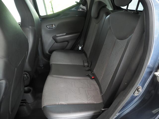 Toyota AYGO 1.0 VVT-i x-joy | Achteruitrijcamera | Bluetooth | Navigatie | Climate Control | Cruise Control