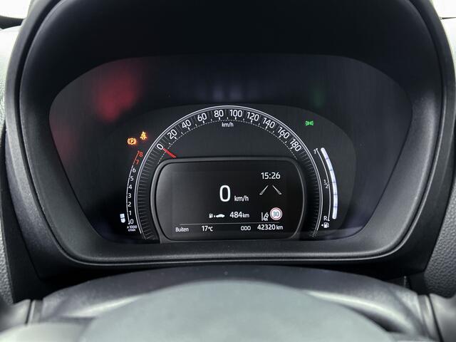 Toyota AYGO X 1.0 VVT-i MT Play | 1e Eigenaar | Dealer Onderhouden | BTW'er | Apple Carplay / Android Auto |