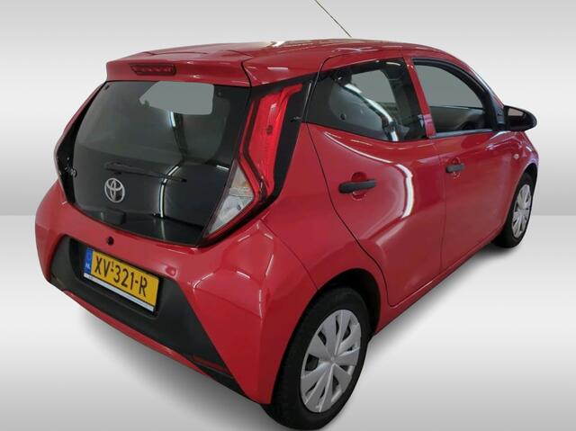 Toyota AYGO 1.0 VVT-i x-fun 75PK / 5Drs. / Airco / Radio / Cv / Electrische ramen voor /