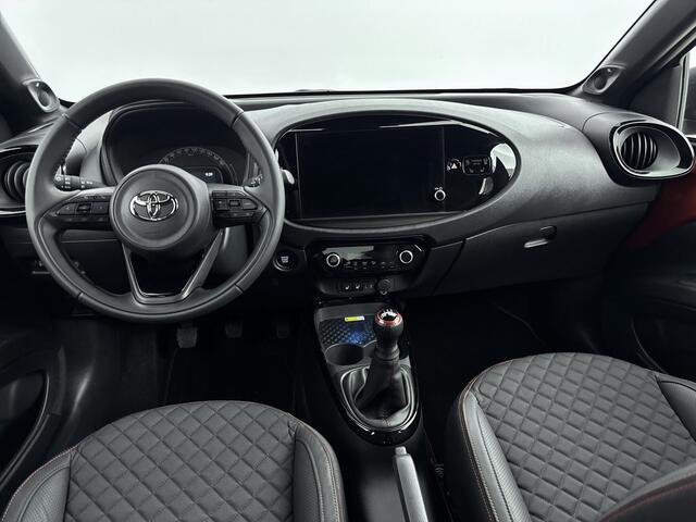Toyota AYGO X 1.0 VVT-i MT Premium JBL | Stoelverwarming | Climate Control | 18'' Lichtmetalen velgen | LED |