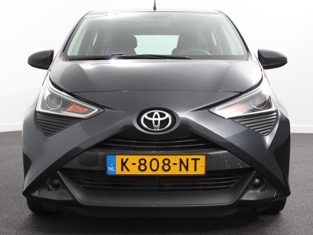 Toyota AYGO 1.0 VVT-i x-fun Airco Bluetooth Led 5 deurs