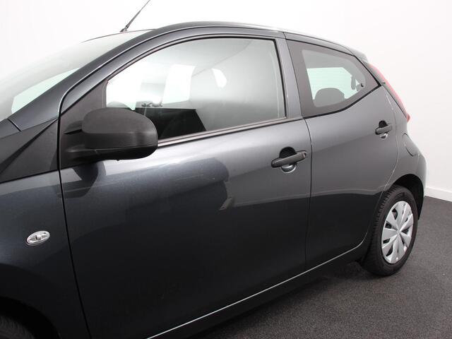 Toyota AYGO 1.0 VVT-i x-fun Airco Bluetooth Led 5 deurs