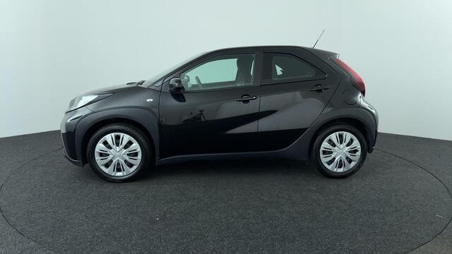 Toyota AYGO X 1.0 VVT-i MT Play