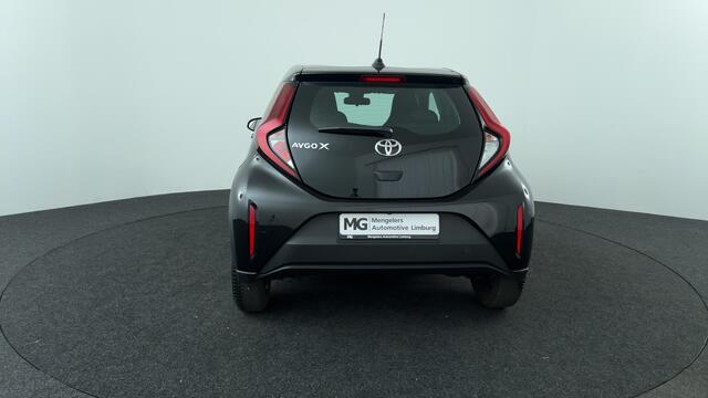 Toyota AYGO X 1.0 VVT-i MT Play