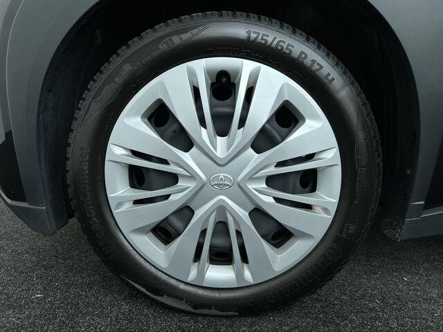 Toyota AYGO X 1.0 VVT-i MT Play
