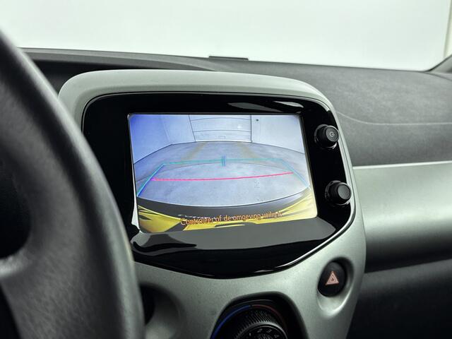 Toyota AYGO 1.0 VVT-i x-nav