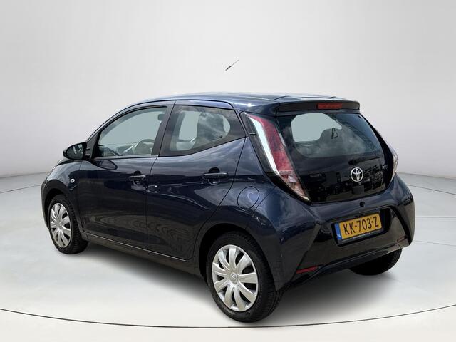 Toyota AYGO 1.0 VVT-i x-play **AIRCO/ BLUETOOTH/ PARKEERCAMERA**