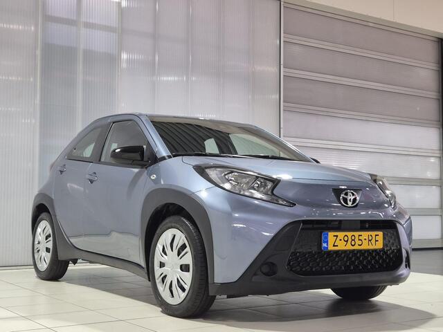 Toyota AYGO X 1.0 VVT-i MT Play