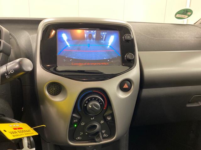 Toyota AYGO 1.0 VVT-i x-play AUT! Camera! VERWACHT!!