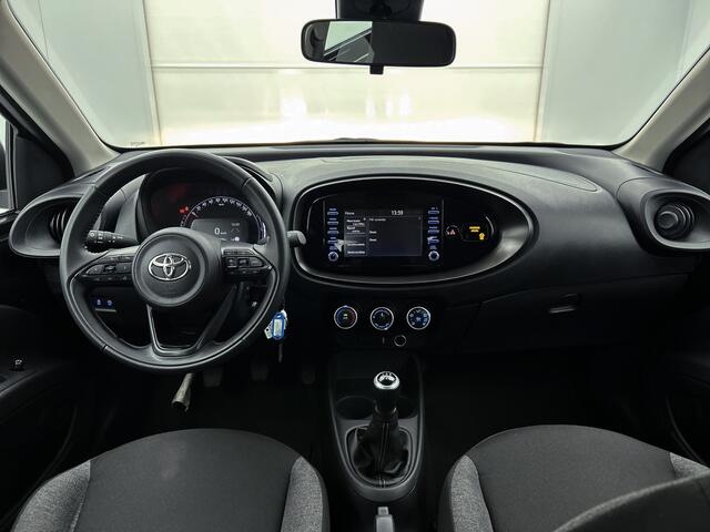 Toyota AYGO X 1.0 VVT-i MT Play Go