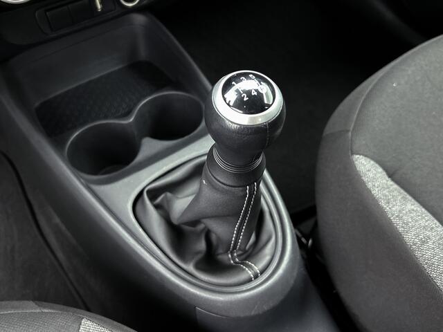 Toyota AYGO X 1.0 VVT-i MT Play Go