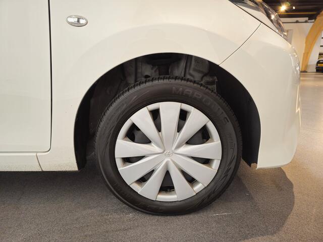 Toyota AYGO 1.0 VVT-i x-fun - Airco - Bluetooth - LED