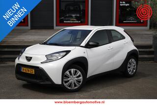 toyota-aygo-x-1.0-vvt-i-mt-play