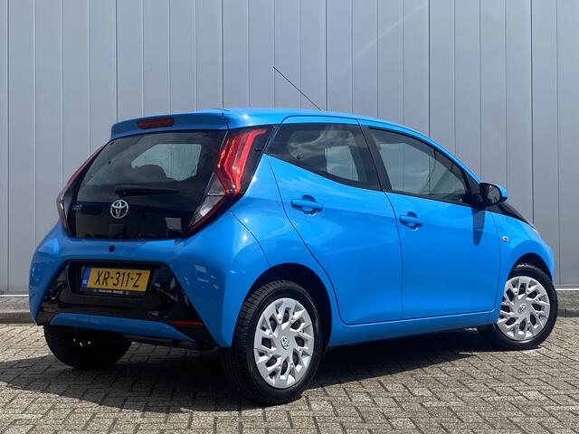 Toyota AYGO 1.0 VVT-i X-Play Automaat NL Auto Dealer Onderhouden 1e eigenaar Airco Camera