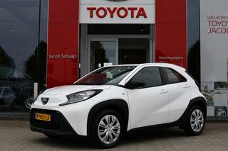 toyota-aygo-x-1.0-vvt-i-s-cvt-play-