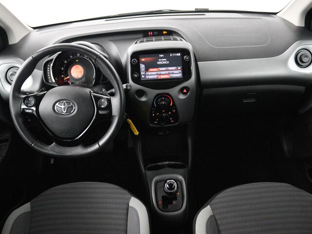 Toyota AYGO 1.0 VVT-i x-play
